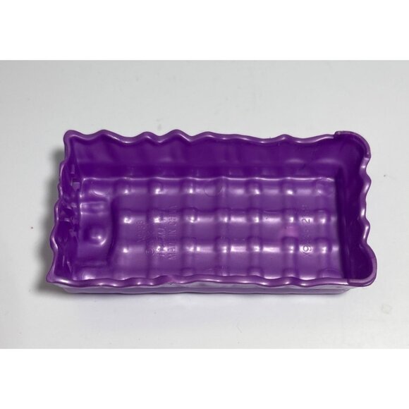 Miniature Vintage Purple Doll Bed Plastic Bedframe 3.5" - Picture 6 of 6